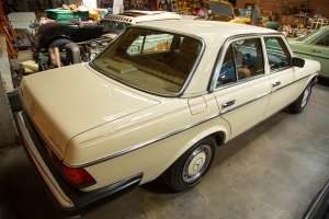 1983 240D Diesel Sedan