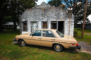 1975 300D Diesel Sedan