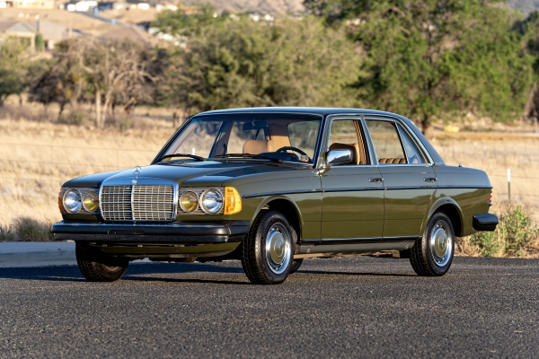 1982 240D Diesel Sedan