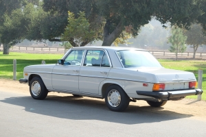 1976 300D Diesel Sedan