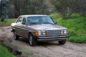 1983 240D Diesel Sedan
